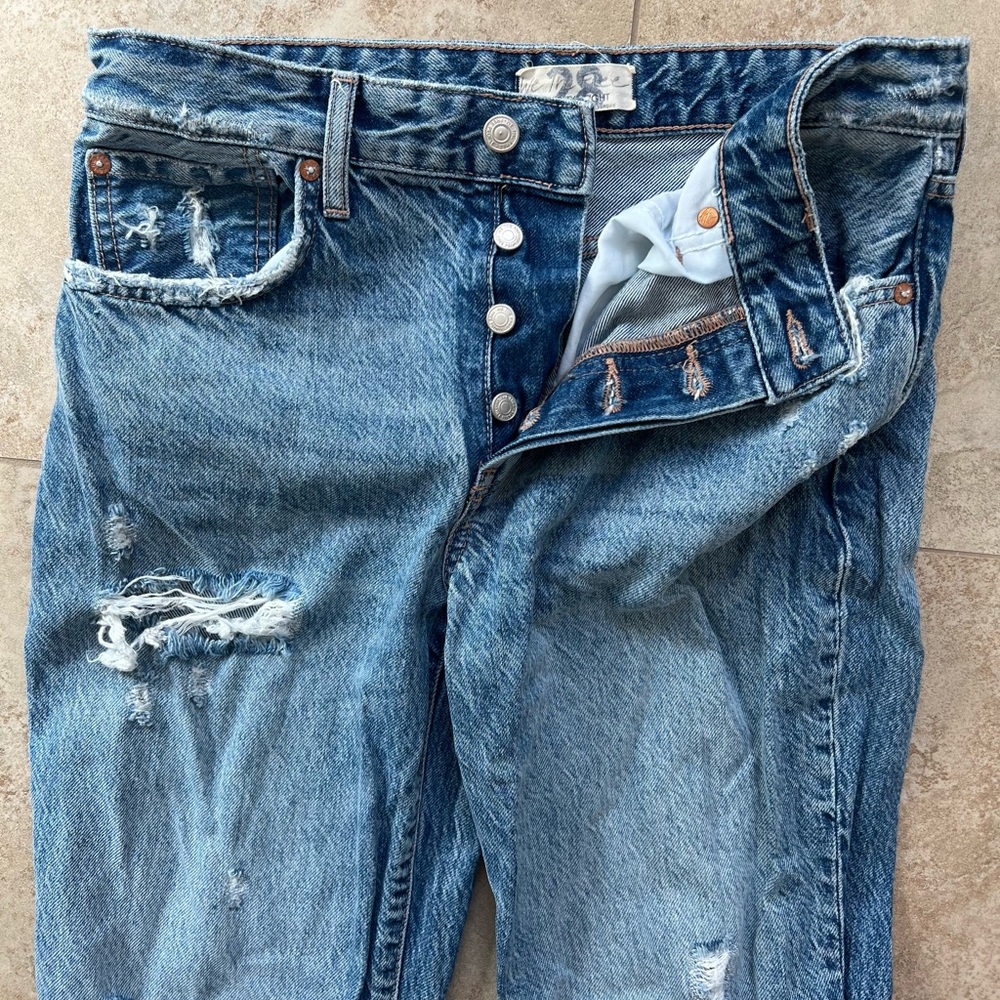 FREE PEOPLE low rise jeans 👖